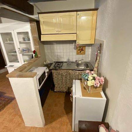 Torre Iolanda Bed and Breakfast Campagnano Di Roma Eksteriør billede