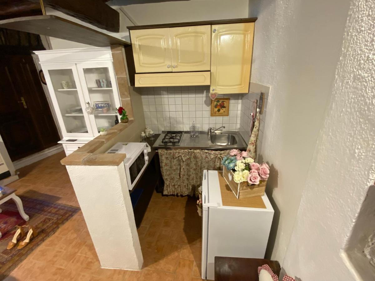 Torre Iolanda Bed and Breakfast Campagnano Di Roma Eksteriør billede